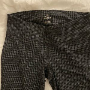 Women’s Medium Prana Leggings